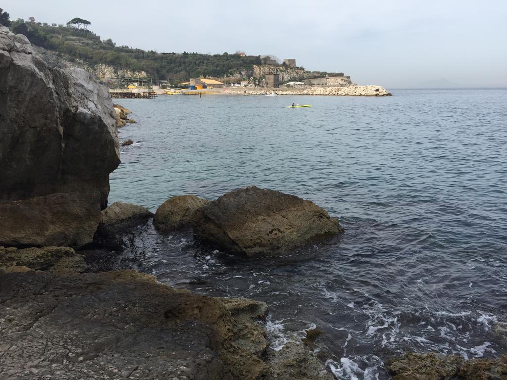 Villa Rosmary - Sorrento Coast - Gulf Of Naples View المظهر الخارجي الصورة