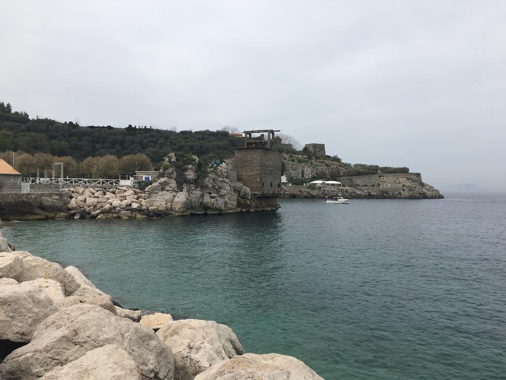 Villa Rosmary - Sorrento Coast - Gulf Of Naples View المظهر الخارجي الصورة